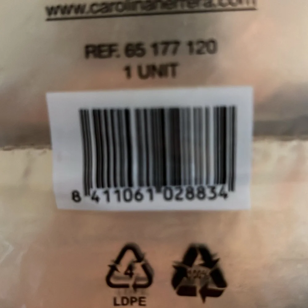 Carolina Herrera Gold Fantasy Clutch - Picture 4 of 4